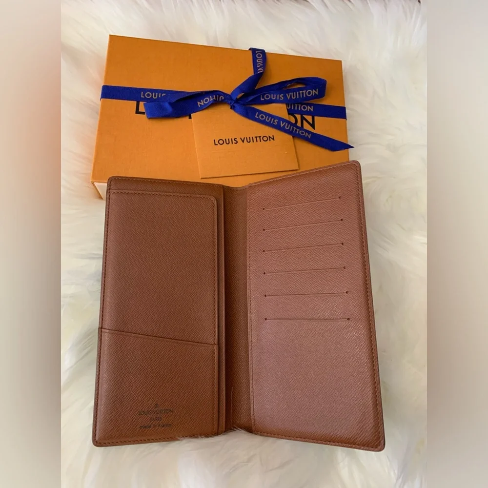Sold❌❇️❇️Classic LV Monogram Long Wallet #2❇️❇️ - Picture 2 of 15
